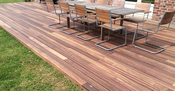 Terrasse Pornic Fixation invisible Vetedy Softline Padouk Wooddecking